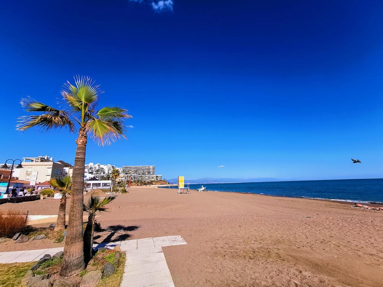 Apartamento Carihuela Torremolinos Exterior photo